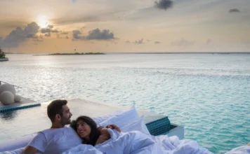 7 Tips for Newlyweds to Plan Their Happening Honeymoon! tips for newlyweds