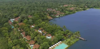 Dreamy Destination Wedding at Kumarakom Lake Resort, Kerala kumarakom lake resort