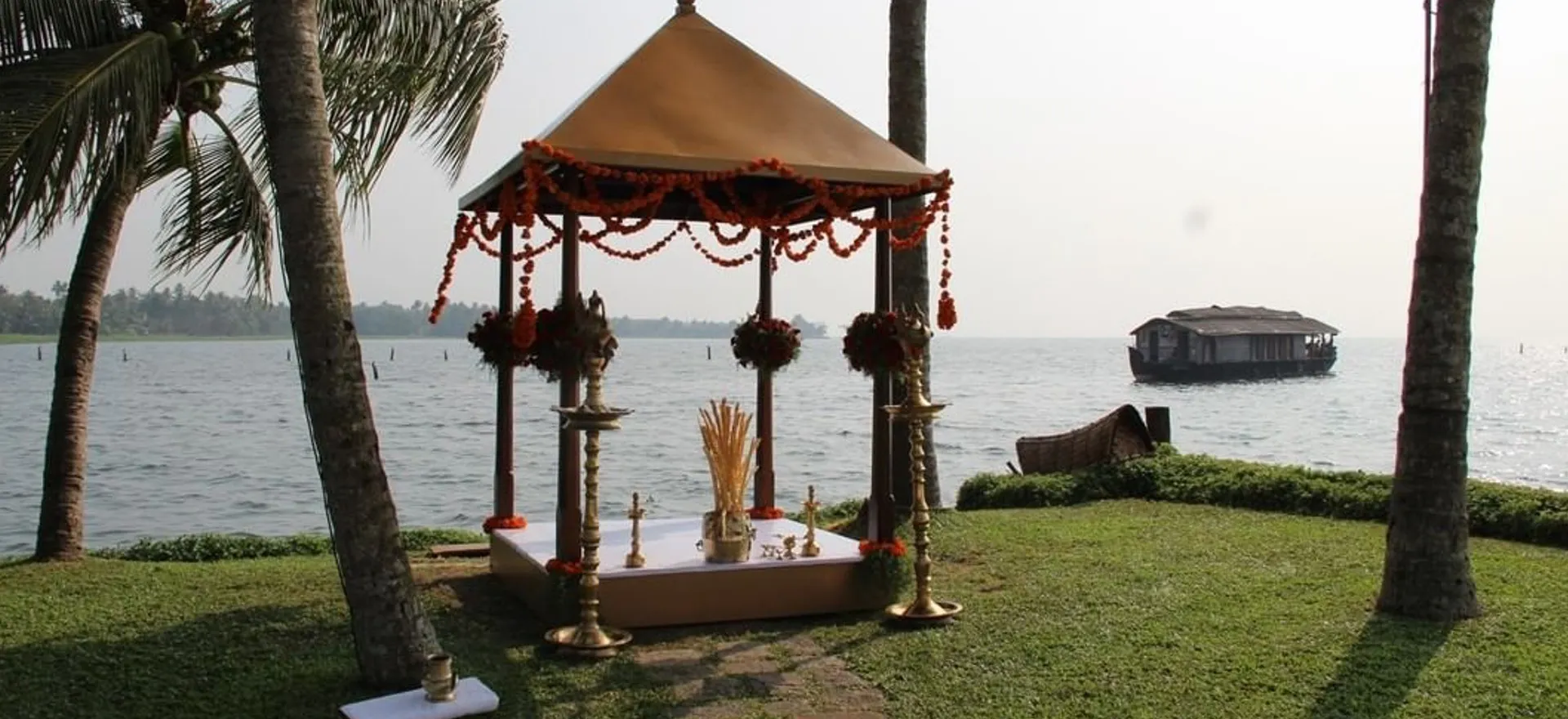 wedding venues at kumarakom lake resort