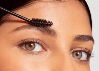 Best Home Remedies for Fuller Eyebrows & Longer Eyelashes! home remedies