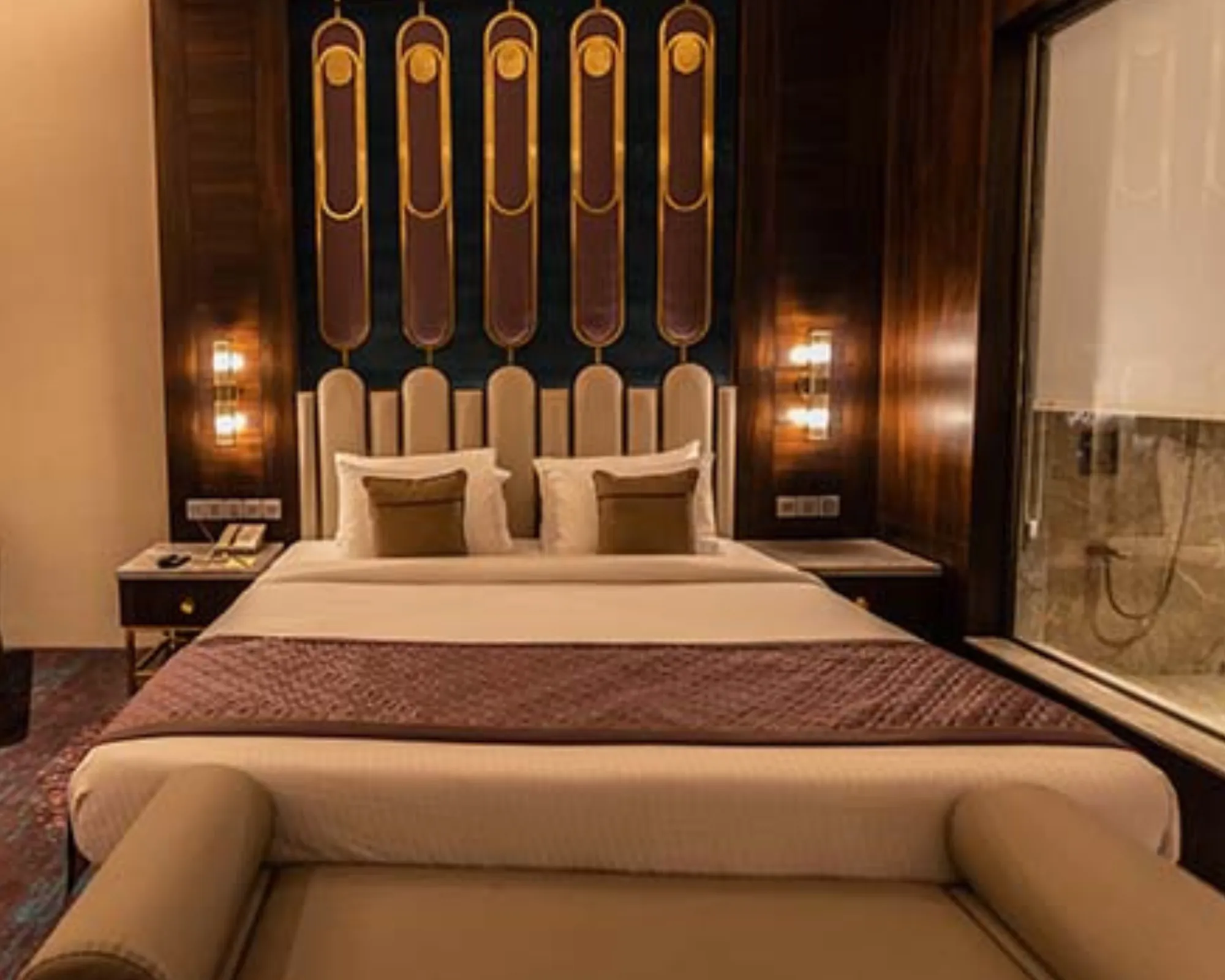 The Premier Rooms