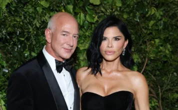 Jeff Bezos to Marry Lauren Sánchez this Christmas? jeff bezos