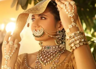 Nail the Traditional Bridal Look with These Statement Jewels bridal look