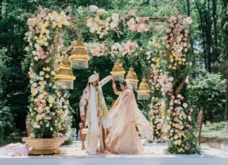 5 Breathtaking Outdoor Wedding Mandap Ideas You’ll Love! Outdoor Wedding Mandap