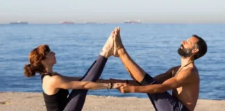 Couple’s Yoga Ideas for International Yoga Day! International Yoga Day