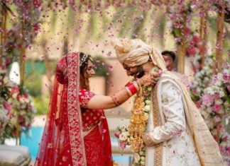 Know This Before Picking a Season For Hosting Weddings! Hosting Weddings