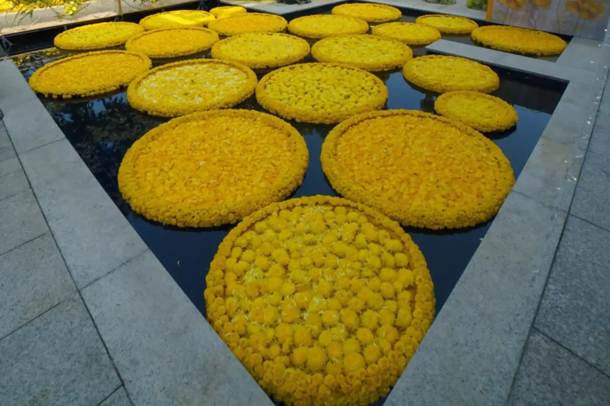 Pool Decoration Ideas