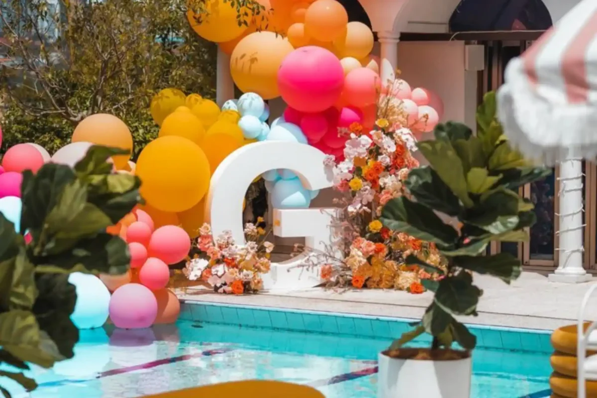Pool Decoration Ideas 