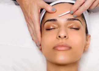 Should You Try Dermaplaning Before the Wedding? Dermaplaning