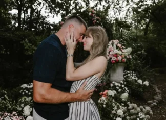 Taylor Swift Got Engaged to Travis Kelce! Taylor Swift