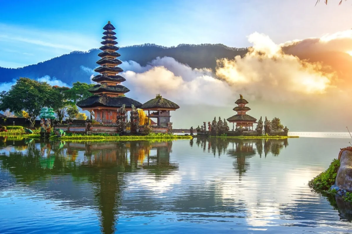 Best Honeymoon Destinations Outside India