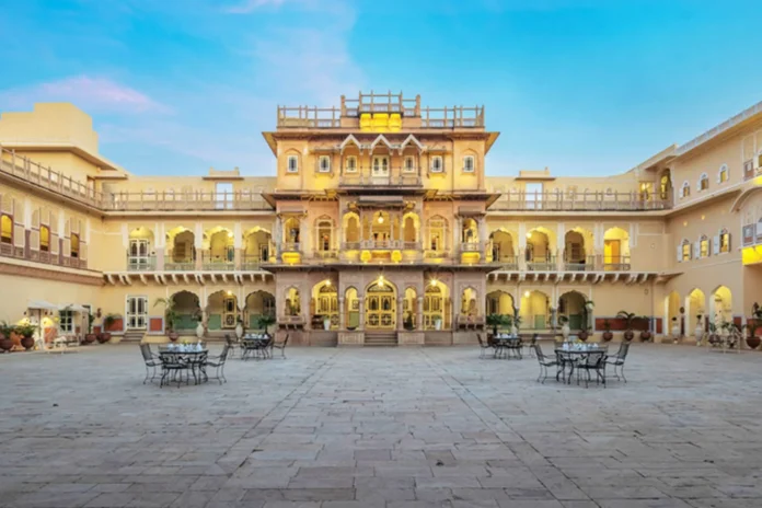 Hotel Chomu Palace