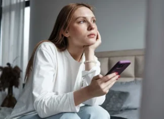 Soft Dumping: The Silent Relationship Killer Soft Dumping