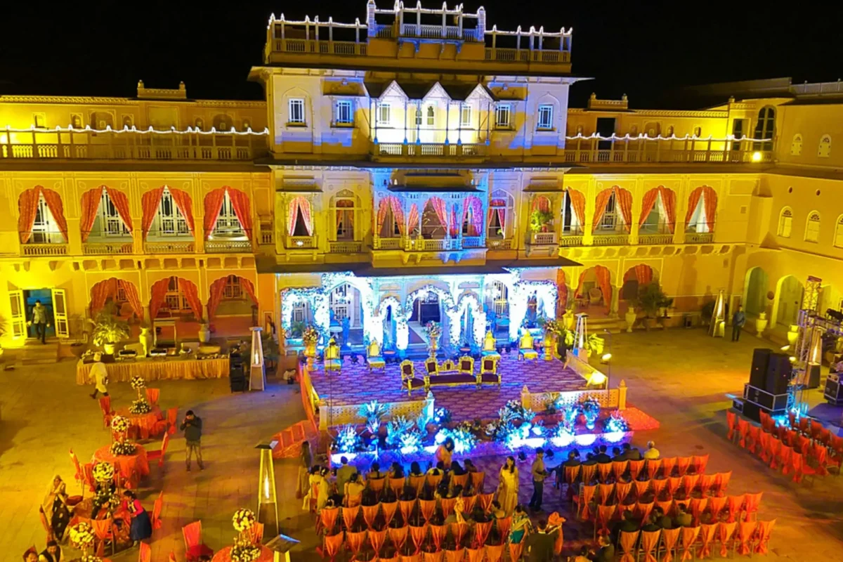 Hotel Chomu Palace