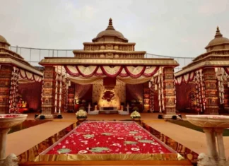 Temple Mandap Decor Ideas Couples Are Loving Now Temple Mandap Decor