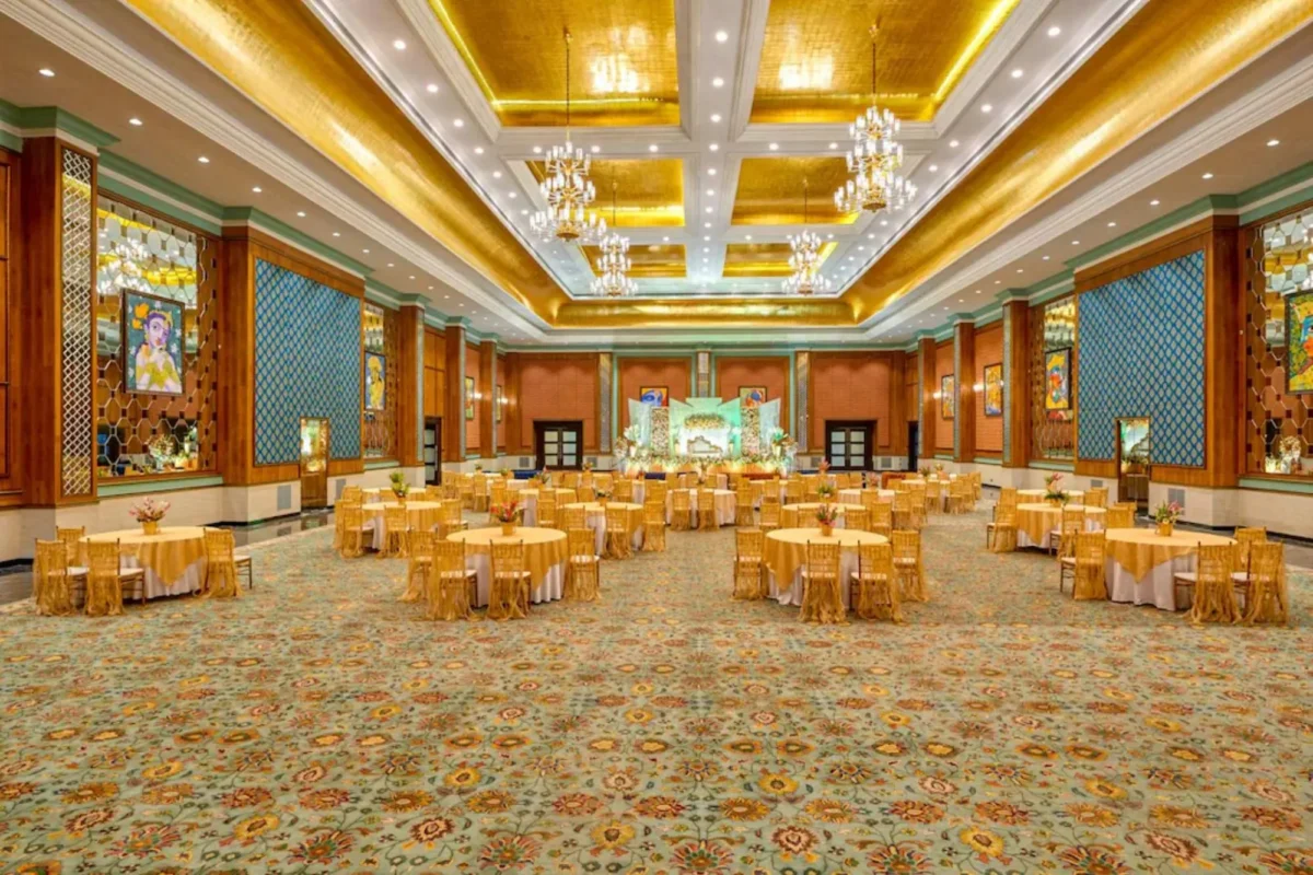 Mayfair Tea Resort