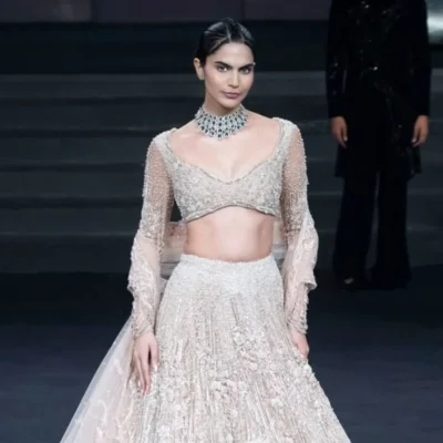 Lehenga blouse sleeves design