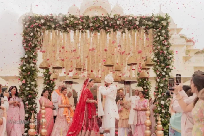 Feature Fall Wedding