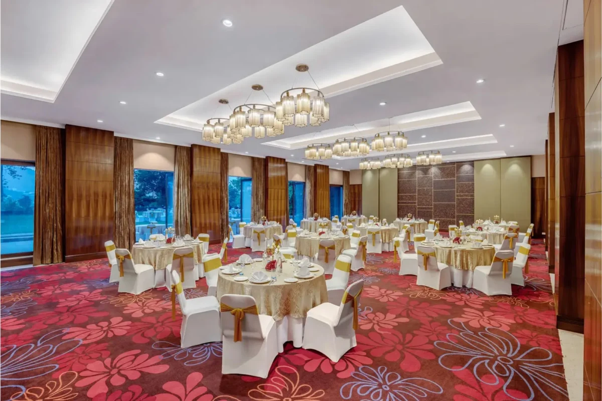 Fariyas Resort Lonavala