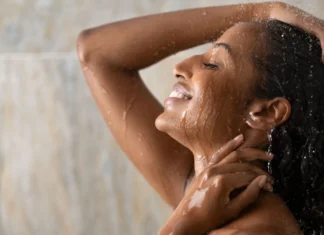 10 Common Hair Washing Mistakes You Are Making Unknowingly Hair washing mistakes