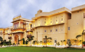 Tie the Knot Like Royalty at Hotel Chomu Palace, Jaipur Hotel Chomu Palace