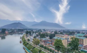 Have a Serene Wedding at Radisson Collection Hotel & Spa, Riverfront Srinagar Radisson Collection Hotel & Spa, Riverfront Srinagar