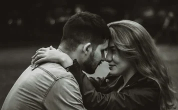 Being Emotionally Vulnerable in Relationship is Not as Hard Emotionally vulnerable