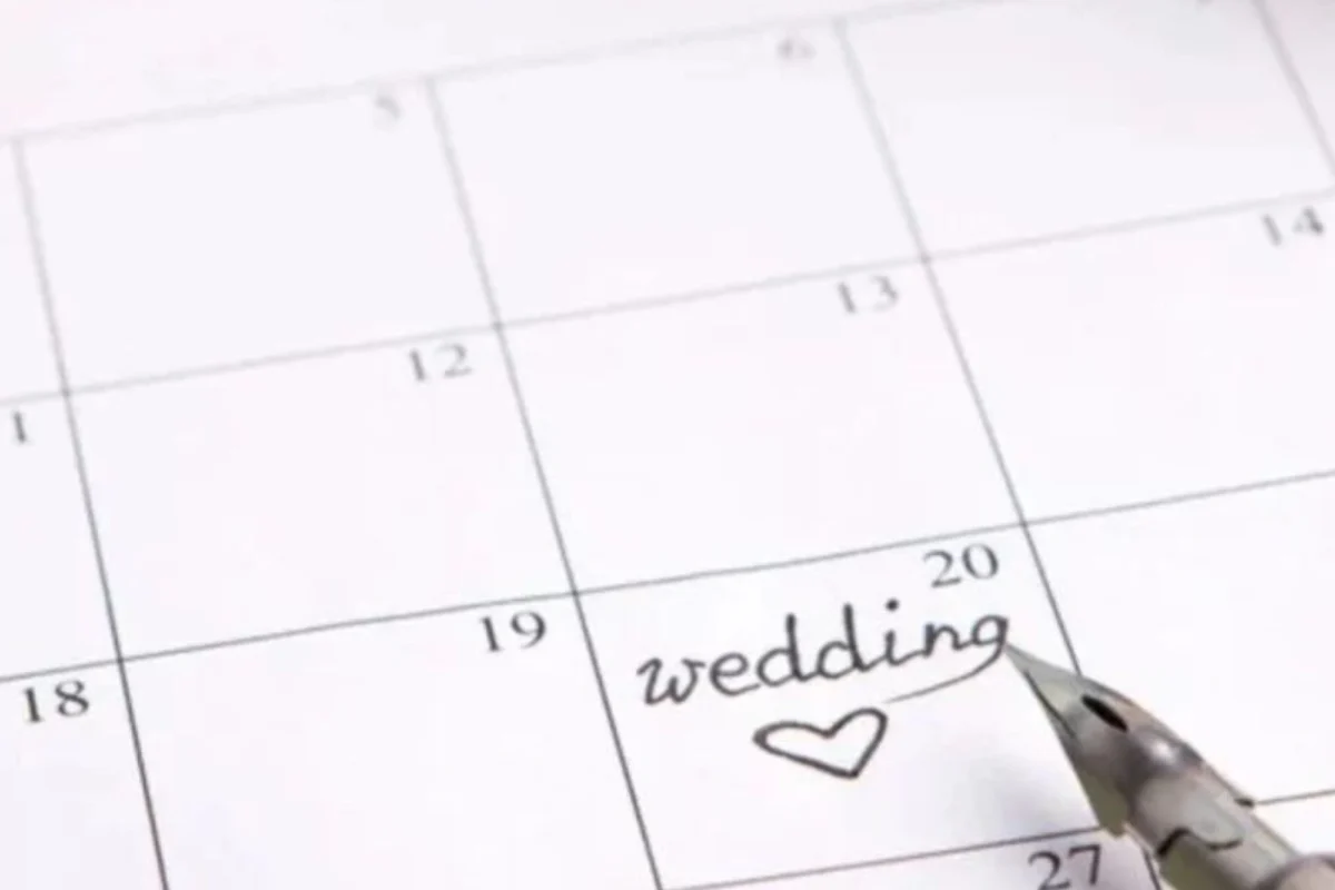 Plan a wedding