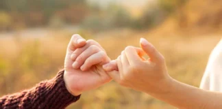 Promise Day: 15 Promises to Keep for a Healthy Relationship Promise Day