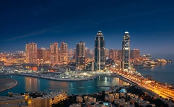 Love Blooms in the Dunes: Why Qatar is Perfect for Your Destination Wedding Qatar Destination Wedding